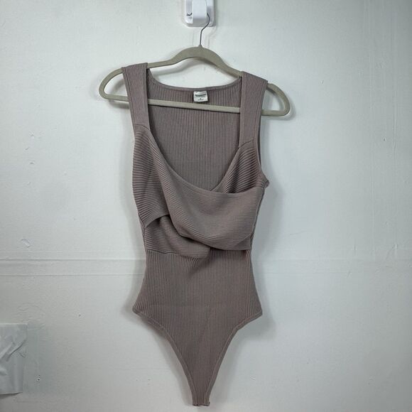 Abercrombie & Fitch Tops - Abercrombie Soft AF Bodysuit Size M Tan Ribbed Square Neck Sleeveless Viscose